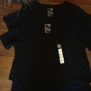 Terra and Sky 14W 0X NWT Vneck black